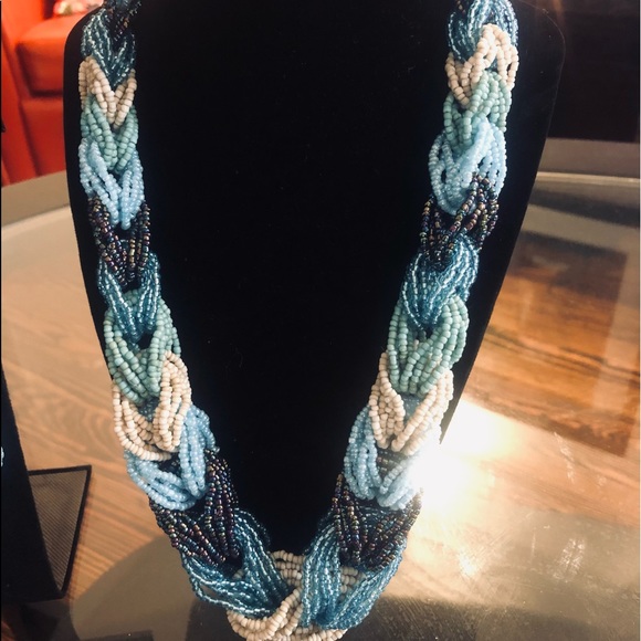 Shades of blue Seed Bead Earrings and Necklace - Picture 2 of 4